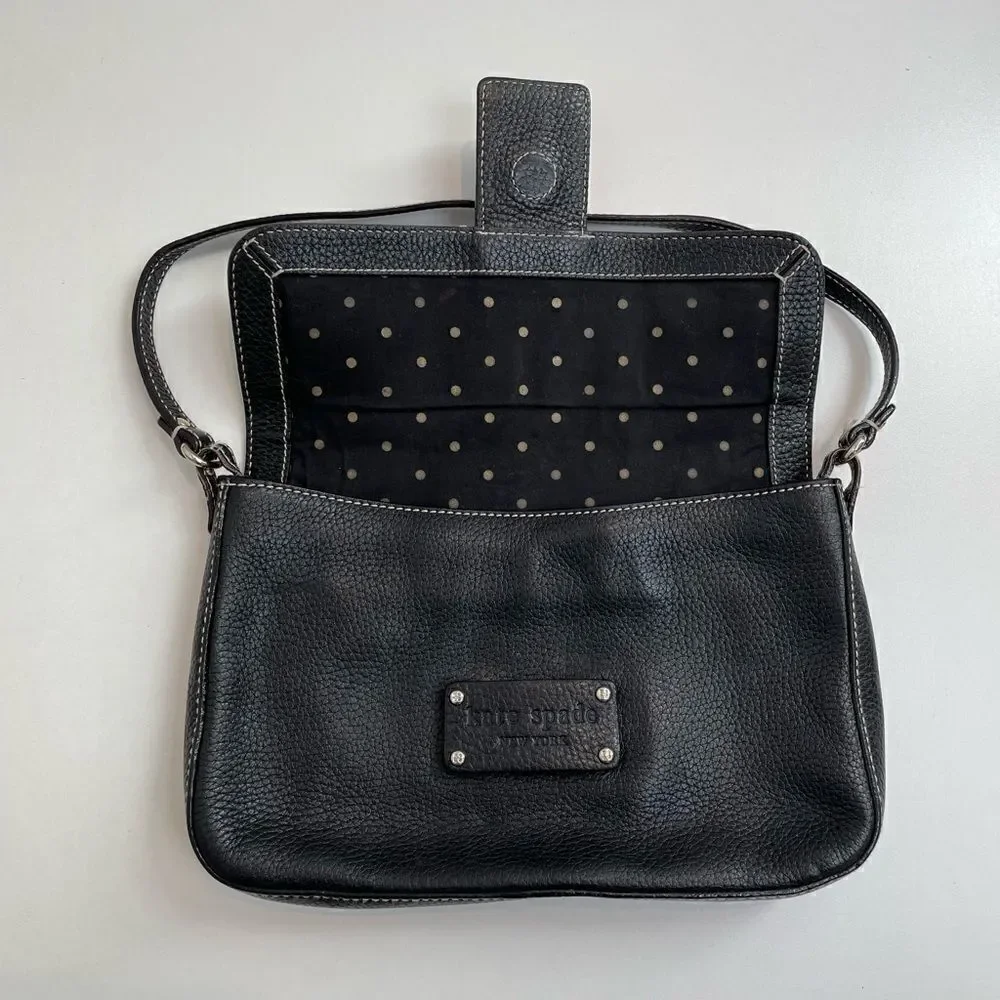 EUC Kate Spade Saffiano Leather Black Dome Clutch Purse